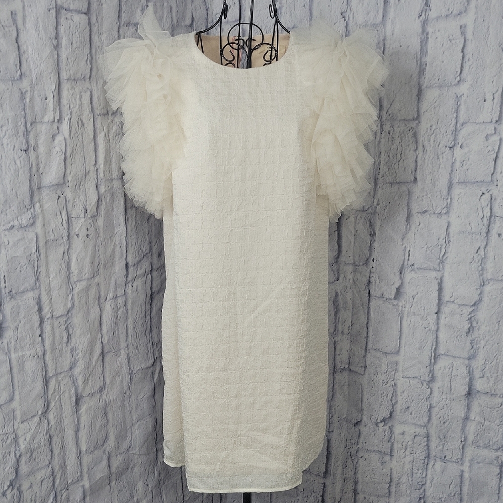 Entro White Ruffle Sleeve Textured Shift Dress Tulle‎ Statement Large NWT